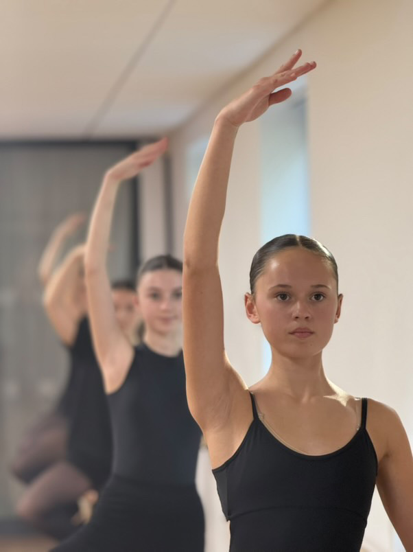 En Pointe School of Dance and Performing Arts's main image