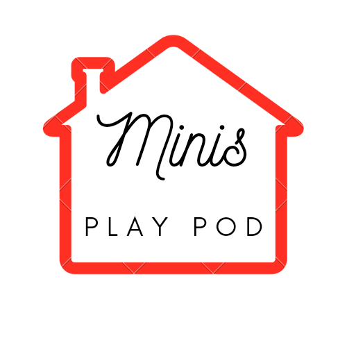 Minis Play Pod's logo
